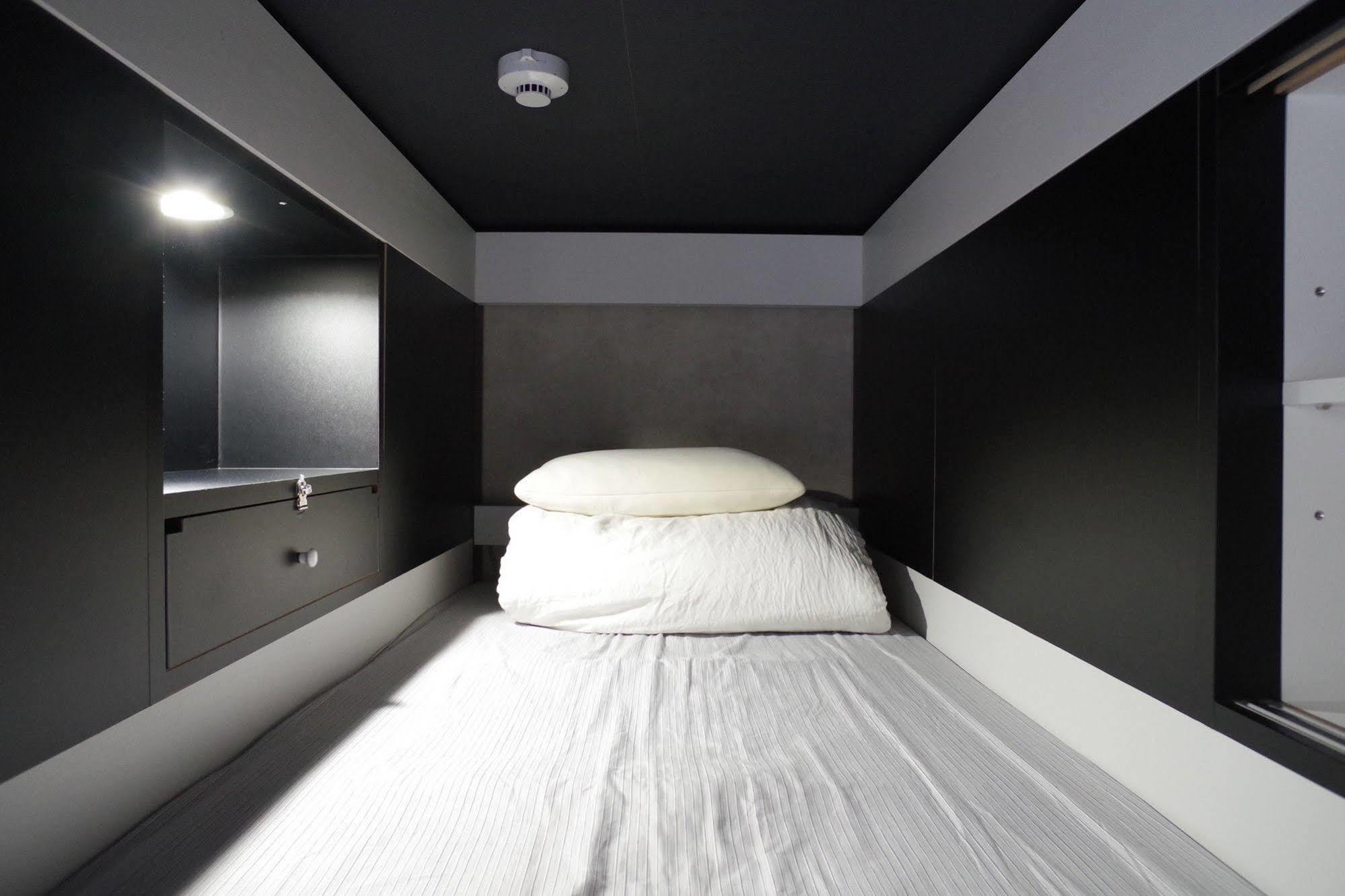 Sora Hostel Osaka Esterno foto